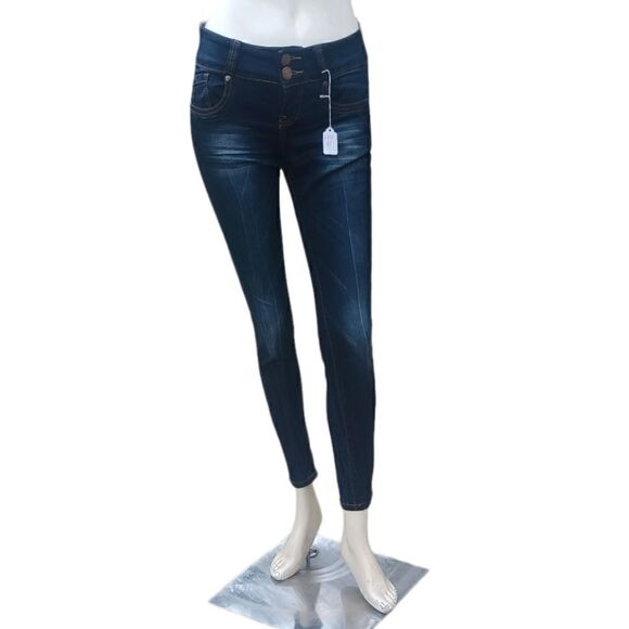 VIP Denim - 660241...VIP Skinny Jeans Size 3/4
